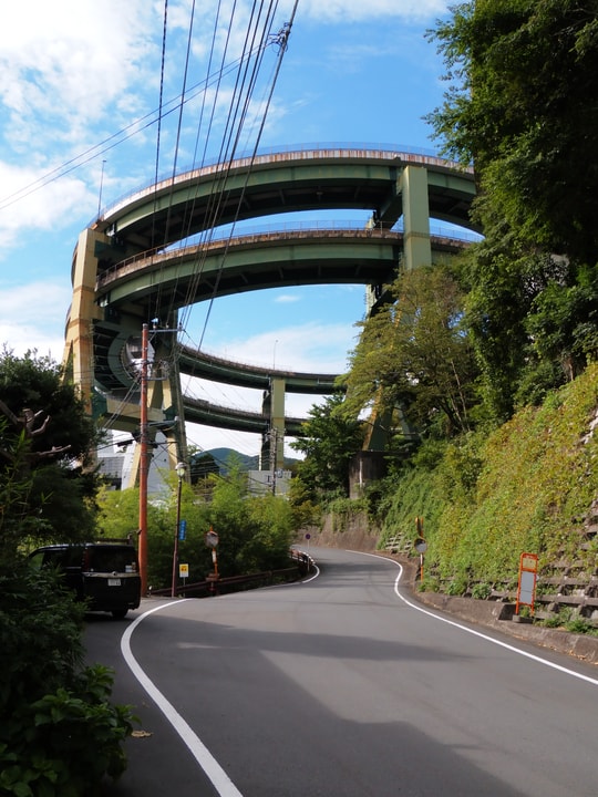 Kawazu Nanadaru Loop Bridge