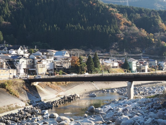 Momosuke Bridge