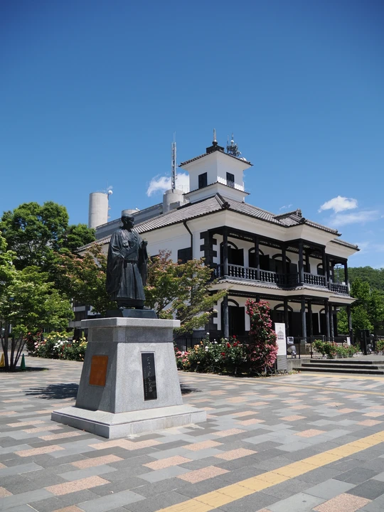 Fujimura Memorial Hall