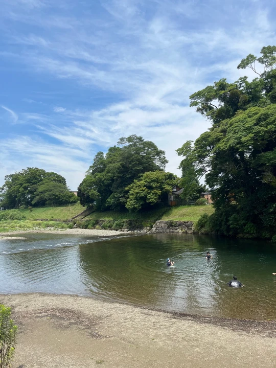 Isuzu River
