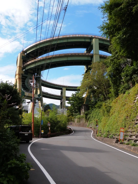 Kawazu Nanadaru Loop Bridge
