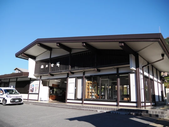 Nagiso station