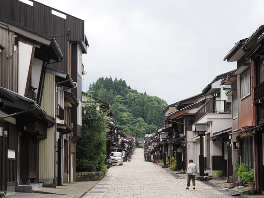 Suwamachi Street