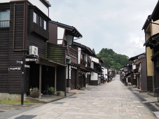 Suwamachi Street