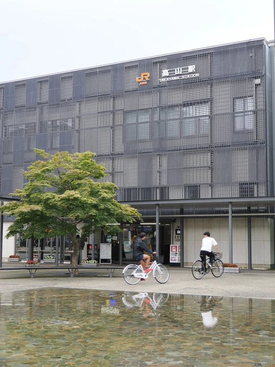 Takayama station