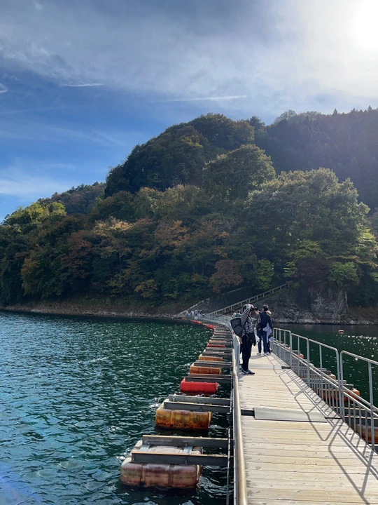 Tozura Bridge