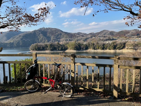 Tsukuiko Shiroyama Park