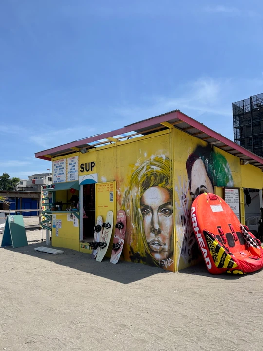 Zushi Beach